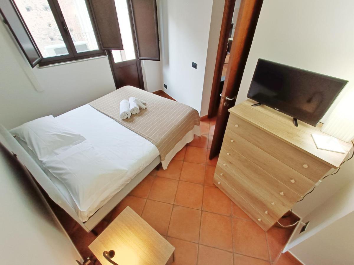 Il Fortino Flats Apartment Catania Luaran gambar